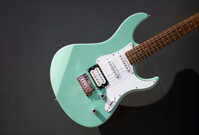 Yamaha Pacifica Series PAC112V Electric guitar(Green)